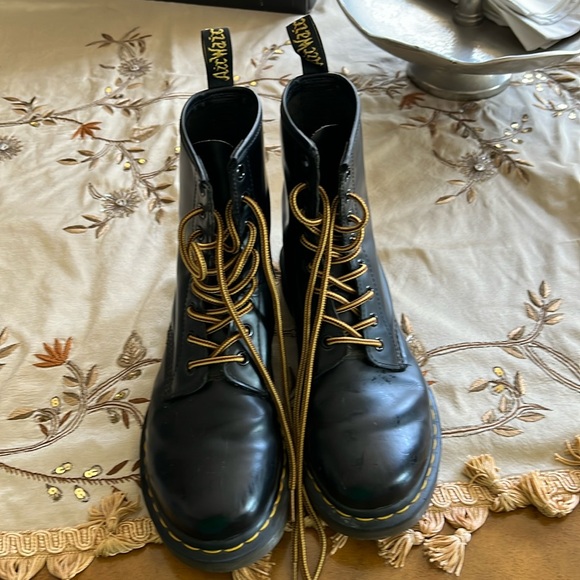 Dr. Martens Shoes - Outstanding condition, Doc Martens boots